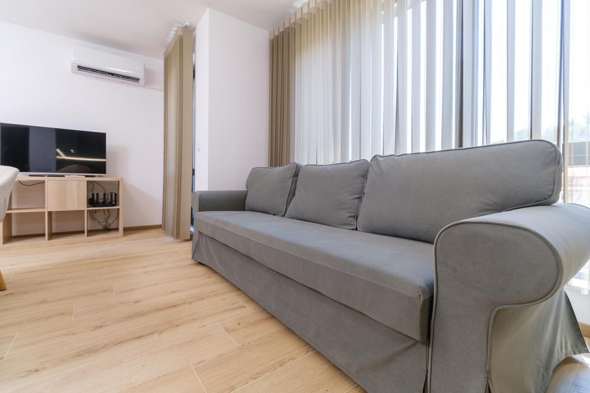 Modern 1-Bedroom Apartment With Free Parking Plovdiv Exterior photo