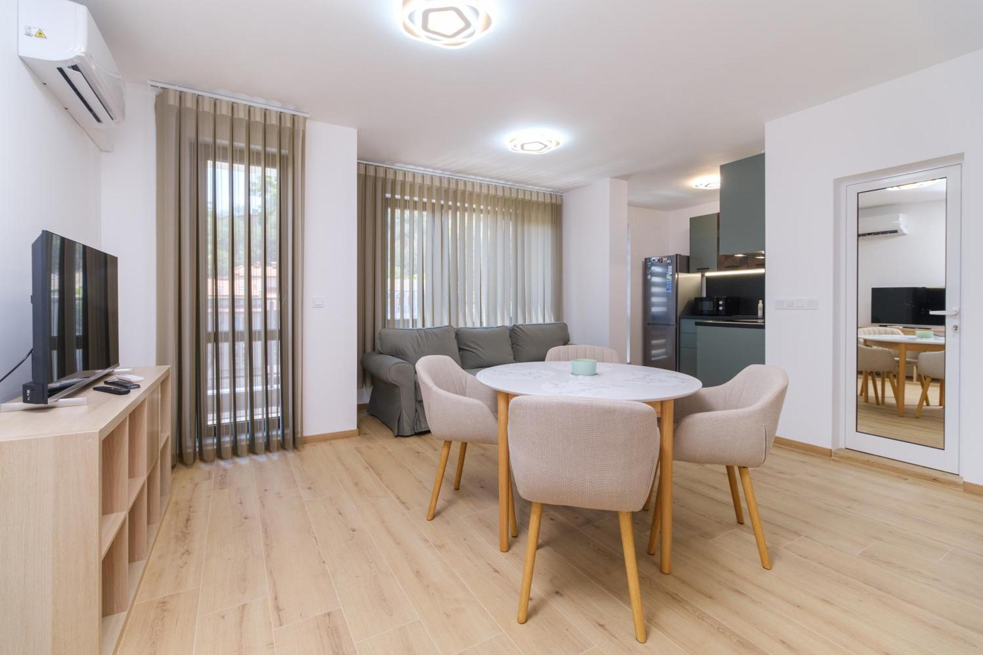Modern 1-Bedroom Apartment With Free Parking Plovdiv Exterior photo